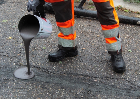 ColdFill in asphaltgrau im 15 kg Gebinde 